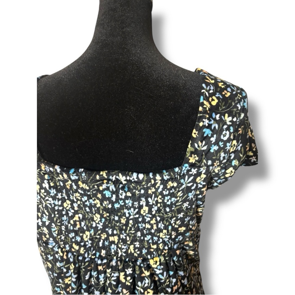 Planet Gold Black Small Floral Print Velvet Short Cap Sleeves Flared Mini Dress - Picture 6 of 15
